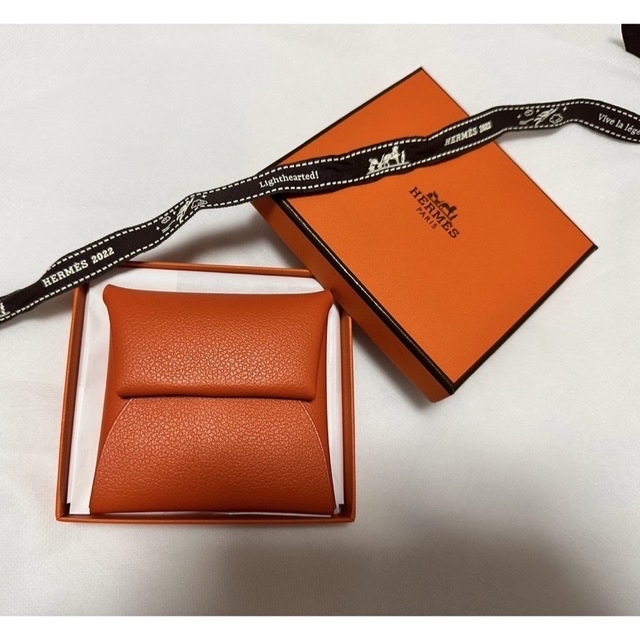 新品 HERMES エルメス バスティア コインケース オレンジ-