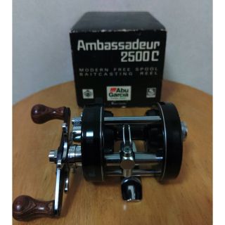 AMBASSADEUR 2500C ガンメタ アブガルシアのリール 321100