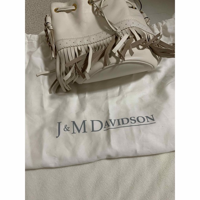 J&M DAVIDSON(ジェイアンドエムデヴィッドソン)のJ&M DAVIDSON フリンジカーニバル レディースのバッグ(ショルダーバッグ)の商品写真