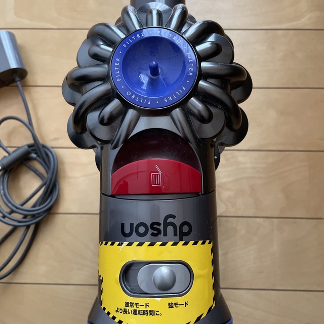 Dyson(ダイソン)のダイソン　ジャンク スマホ/家電/カメラの生活家電(掃除機)の商品写真