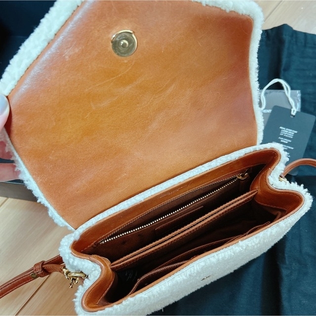 SALE】美品 サンローラン ムートン ショルダーバッグ 上品 www