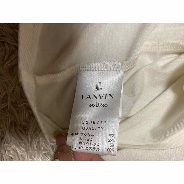 LANVIN en Bleu(ランバンオンブルー)の【美品】ランバンオンブルー  ブラウス　トップス　カットソー　リボン レディースのトップス(シャツ/ブラウス(長袖/七分))の商品写真