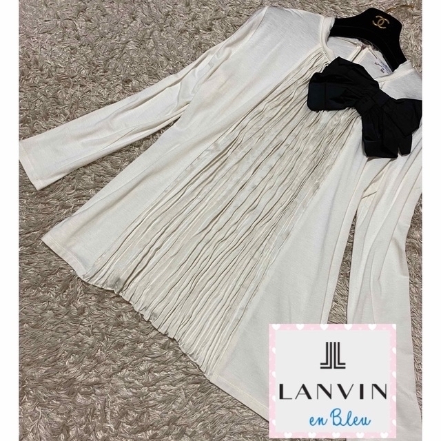 LANVIN en Bleu(ランバンオンブルー)の【美品】ランバンオンブルー  ブラウス　トップス　カットソー　リボン レディースのトップス(シャツ/ブラウス(長袖/七分))の商品写真