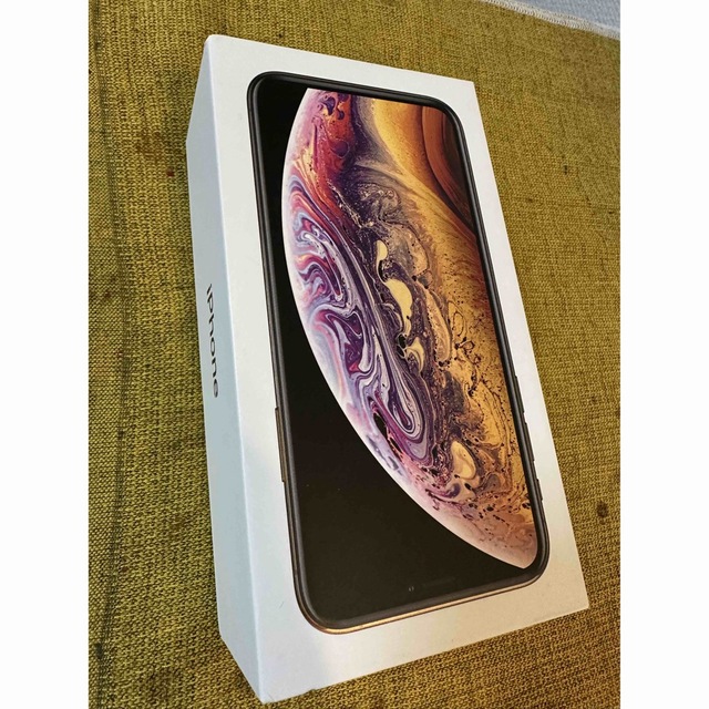 iPhone(アイフォーン)のiPhone XS SIMフリー　256GB(ゴールド) スマホ/家電/カメラのスマートフォン/携帯電話(スマートフォン本体)の商品写真