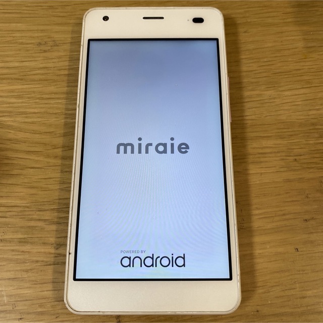 京セラ miraie f KYV39SVAスノーラベンダー 白ロム キッズスマホ