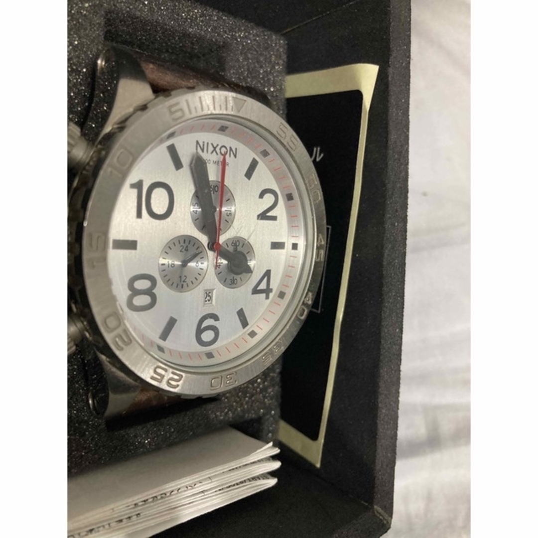 NIXON(ニクソン)の【中古】NIXON 51-30（silver brown） メンズの時計(腕時計(アナログ))の商品写真