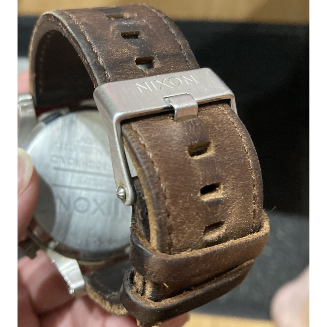 NIXON(ニクソン)の【中古】NIXON 51-30（silver brown） メンズの時計(腕時計(アナログ))の商品写真