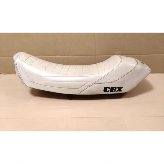 新作 CBX400F用 ジュリアーリシート 当時 車種別パーツ - accutrain.com