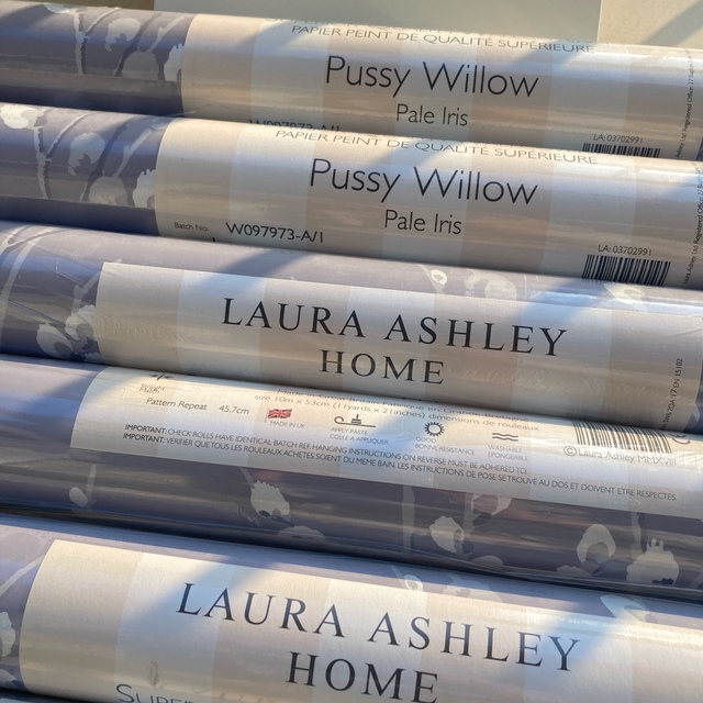 LAURA ASHLEY - ローラアシュレイ UK製壁紙 プッシーウィロー ペイル