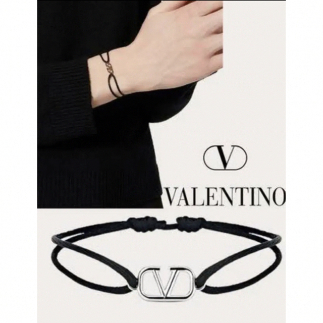 VALENTINO(ヴァレンティノ)のラスト１つ⭐️正規品ヴァレンティノ⭐️男女⭐️シグネチャーブレスレット⭐️Vロゴ レディースのアクセサリー(ブレスレット/バングル)の商品写真