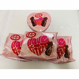 ネスレ(Nestle)のキットカット ハートフルベアー ハート缶  &袋セット(菓子/デザート)