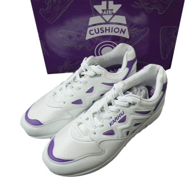 KARHU(カルフ)のKARHU カルフ LEGACY レガシー F806001 US10(28cm) Bright White/Tillandsia Purple スニーカー シューズ【新古品】【中古】【KARHU】 メンズの靴/シューズ(スニーカー)の商品写真