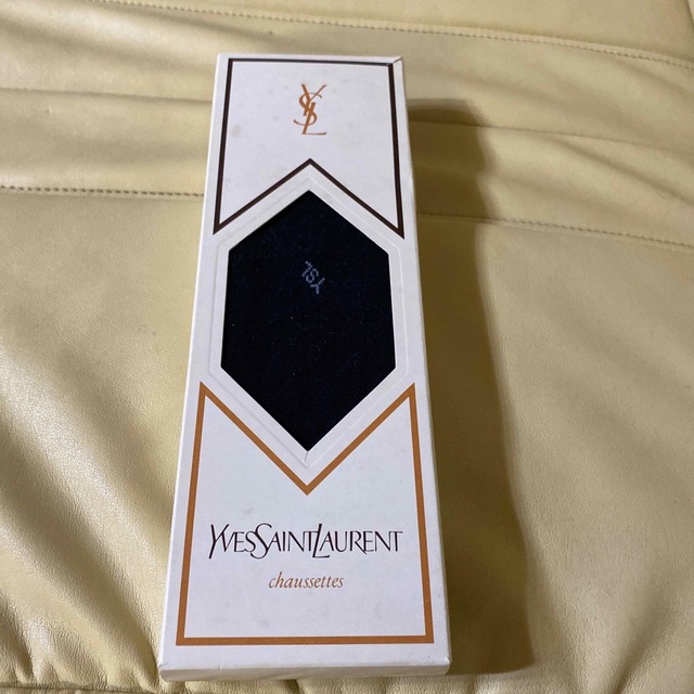 Yves Saint Laurent - イブサンローランの男物ソックス25センチ、踵から上部は27センチです。の通販 by マロンママ's