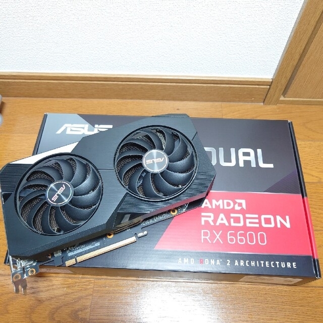 ASUS(エイスース)のASUS RADEON RX6600 スマホ/家電/カメラのPC/タブレット(PCパーツ)の商品写真