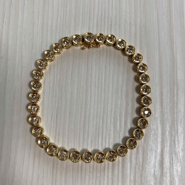 本店は 上質3.00ct 天然ダイヤモンド K18 テニスブレスレット