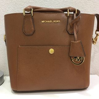 マイケルコース(Michael Kors)の●最終在庫処分SALE●○超美品MICHAEL KORSハンドバッグ(ハンドバッグ)