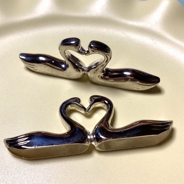 C》スワン❤️白鳥❤️ハート型❤️カトラリーレスト❤️2個の通販 by