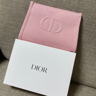 ディオール(Dior)のdior ピンクポーチ 新品未使用(ポーチ)