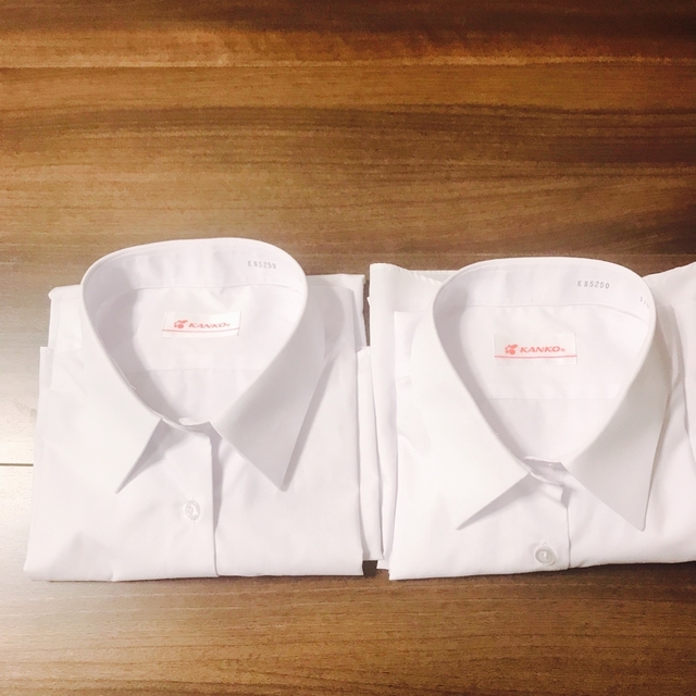 KANKO(カンコー)の学生　半袖ブラウス　シャツ170センチ　2枚組 レディースのトップス(シャツ/ブラウス(半袖/袖なし))の商品写真