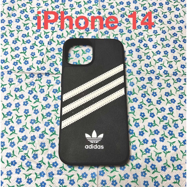 adidas(アディダス)の🌈【iPhone 14】adidas レザーケース スマホ/家電/カメラのスマホアクセサリー(iPhoneケース)の商品写真