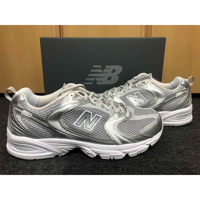 New Balance(ニューバランス)の【新品】NEW BALANCE ニューバランス MR530RS スニーカー メンズの靴/シューズ(スニーカー)の商品写真