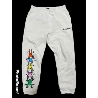 エイチアンドエム(H&M)の【Keith Haring】レギュラーフィットスウェットパンツ(その他)