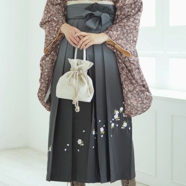 新品 Utatane 袴 着物 卒業式 大学 短大 専門学校 和装 スーツ
