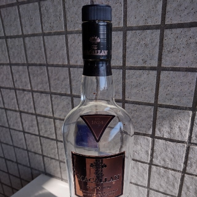 マッカラン オスクーロ 空瓶 【おしゃれ】 52.0%OFF