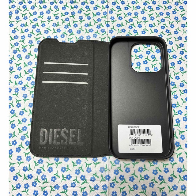 DIESEL(ディーゼル)の🌈【iPhone 14Pro】DIESEL 手帳ケース スマホ/家電/カメラのスマホアクセサリー(iPhoneケース)の商品写真