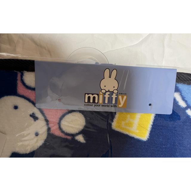 miffy(ミッフィー)のミッフィー　キッチンマット　バスマット　マット　40×60 60 インテリア/住まい/日用品のラグ/カーペット/マット(バスマット)の商品写真