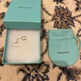 ティファニー(Tiffany & Co.)のティファニー　オープンハート　片耳　ピアス(ピアス)