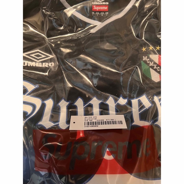 Supreme(シュプリーム)のSupreme Umbro Soccer Jersey black Lサイズ スポーツ/アウトドアのサッカー/フットサル(ウェア)の商品写真