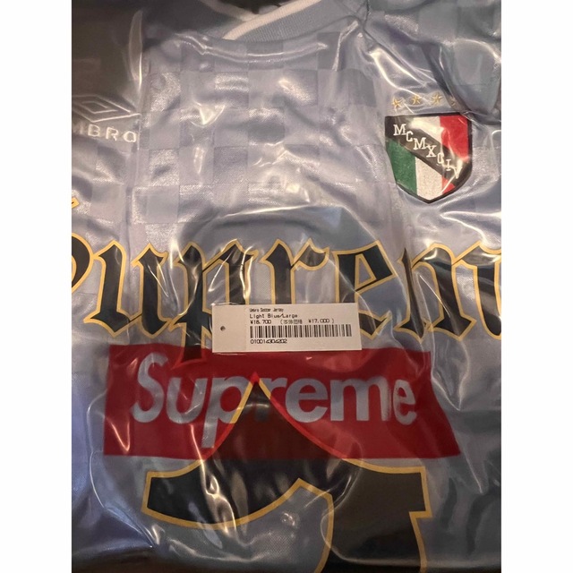 Supreme(シュプリーム)のSupreme Umbro Soccer Jersey blue Lサイズ スポーツ/アウトドアのサッカー/フットサル(ウェア)の商品写真