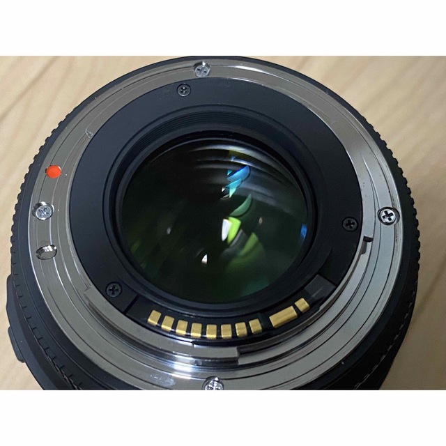 SIGMA(シグマ)の【美品】Sigma 85mm f1.4 EX DG HSM キャノン スマホ/家電/カメラのカメラ(レンズ(単焦点))の商品写真
