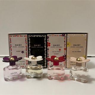 マークジェイコブス(MARC JACOBS)のMARC JACOBS オードトワレ💕(香水(女性用))