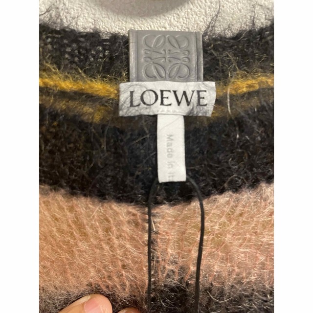 LOEWE(ロエベ)の新品未使用　LOEWE 新作 大人気 アシンメトリー ストライプ モヘアセーター レディースのトップス(ニット/セーター)の商品写真