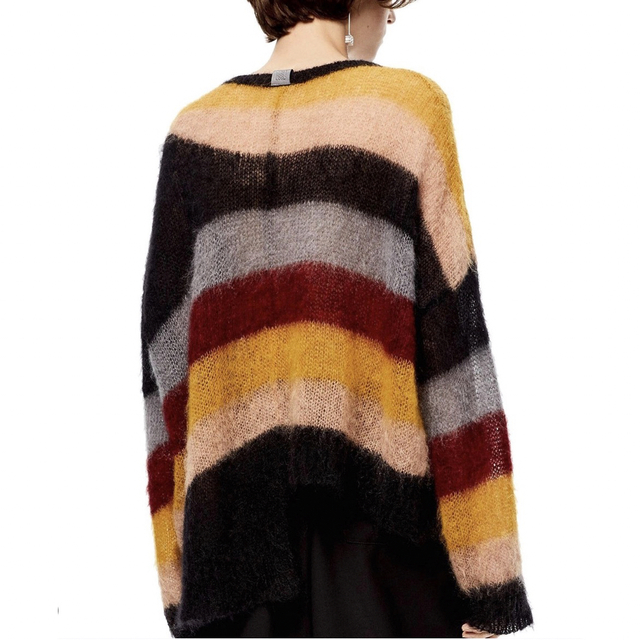 お気に入り】 大人気 新作 新品未使用 LOEWE - LOEWE アシンメトリー お気に入り】 大人気 新作 新品未使用 LOEWE - LOEWE アシンメトリー