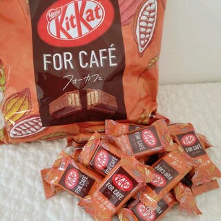 ネスレ(Nestle)のキットカット　フォーカフェ　コストコ　業務用　チョコレート　KitKat(菓子/デザート)