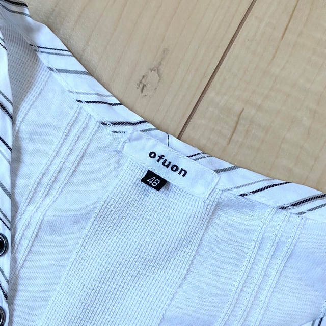 OFUON(オフオン)のOFUON オフオン ロンＴ 長袖 Ｍ メンズ Ｔシャツ 男性用 トップス 白 メンズのトップス(Tシャツ/カットソー(七分/長袖))の商品写真
