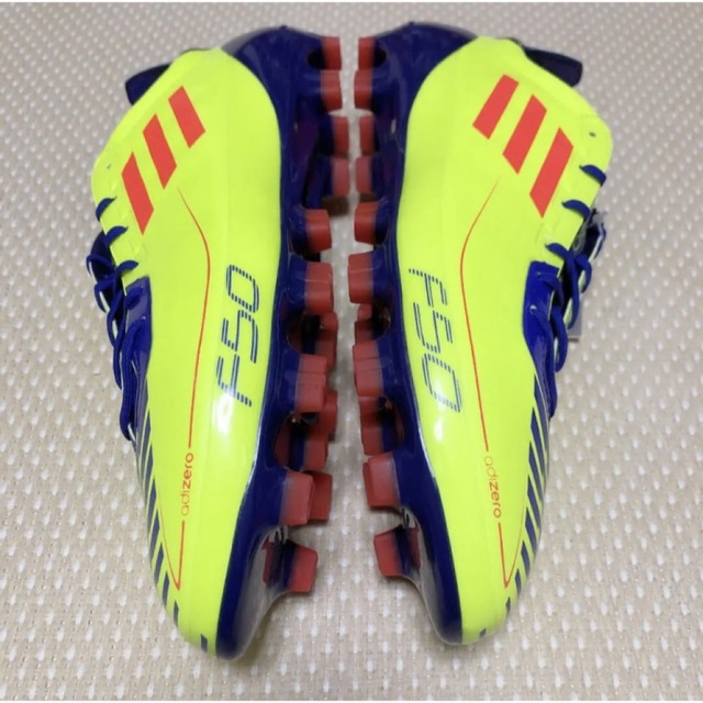 adidas(アディダス)のアディダス アディゼロ F50 HG 25.5㎝ サッカースパイク スポーツ/アウトドアのサッカー/フットサル(シューズ)の商品写真