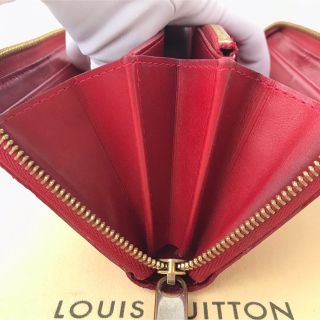 LOUIS VUITTON - 【正規品】ルイヴィトン☆長財布☆赤色☆モノグラム