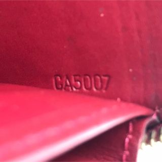 LOUIS VUITTON - 【正規品】ルイヴィトン☆長財布☆赤色☆モノグラム
