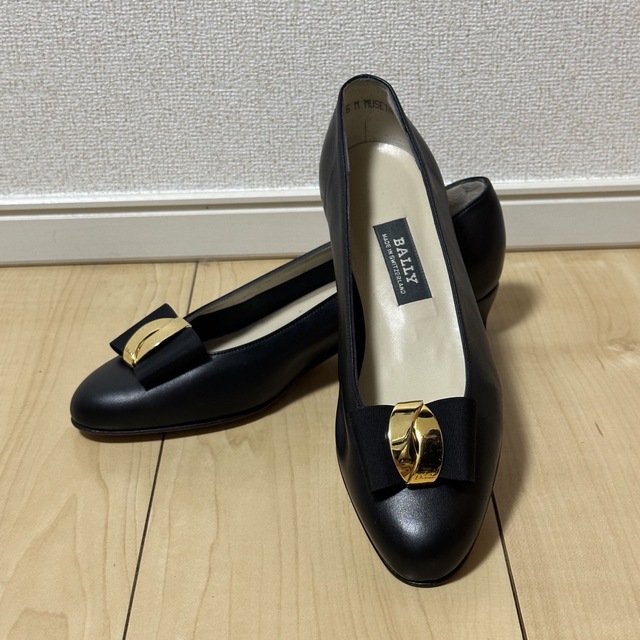 Bally パンプス