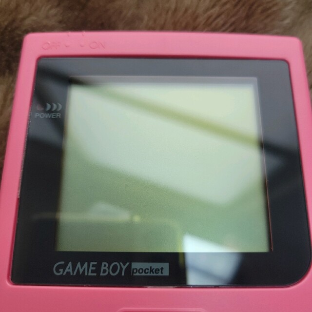 ゲームボーイ(ゲームボーイ)のゲームボーイポケット ピンク エンタメ/ホビーのゲームソフト/ゲーム機本体(携帯用ゲーム機本体)の商品写真