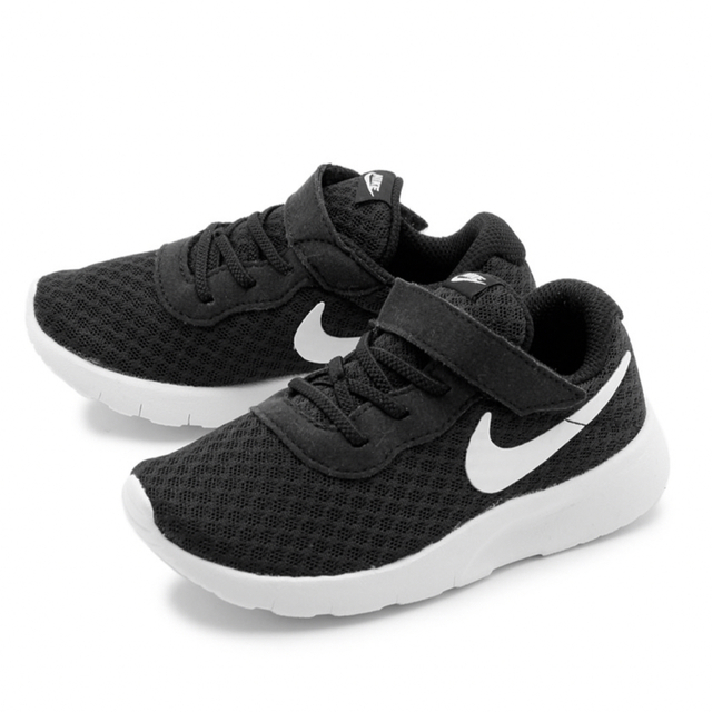 NIKE(ナイキ)のNIKE スニーカー ブラック 黒 16㎝　kids キッズ/ベビー/マタニティのベビー靴/シューズ(~14cm)(スニーカー)の商品写真