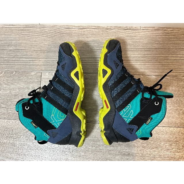 adidas(アディダス)のアディダス トレッキングシューズ 26.0cm AX2 MID Gore-Tex メンズの靴/シューズ(スニーカー)の商品写真