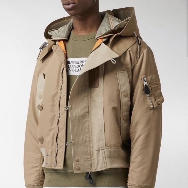 Burberry ボンバージャケット