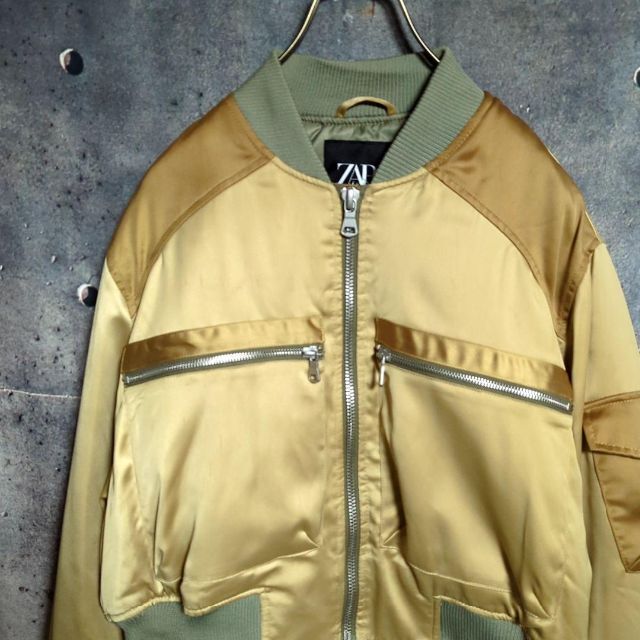 ZARA - ZARA クロップド丈 サテンジャケット フライトジャケット