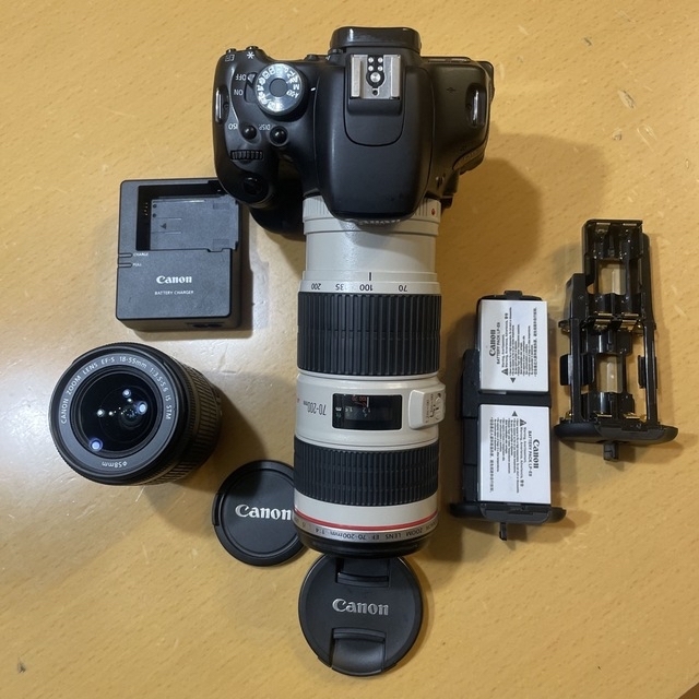 Canon - KissX5,18-55STM,70ｰ200F4ISL,縦位置グリップ,電池２個