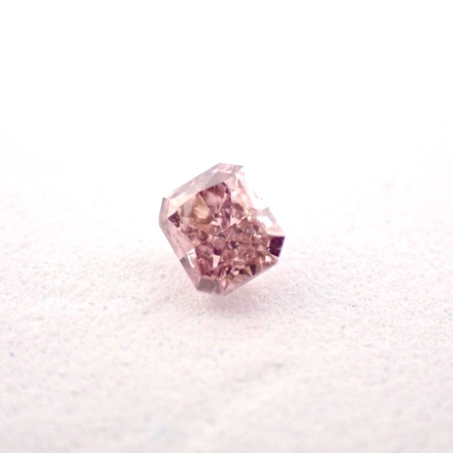 0.182ct ファンシー ピンク ダイヤモンド ルース 裸石 天然 ダイヤ